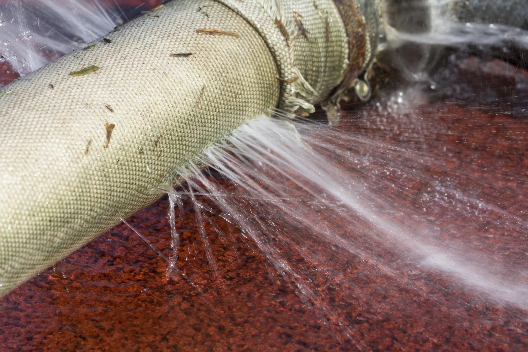 Clockwise Plumbing LLC Logo